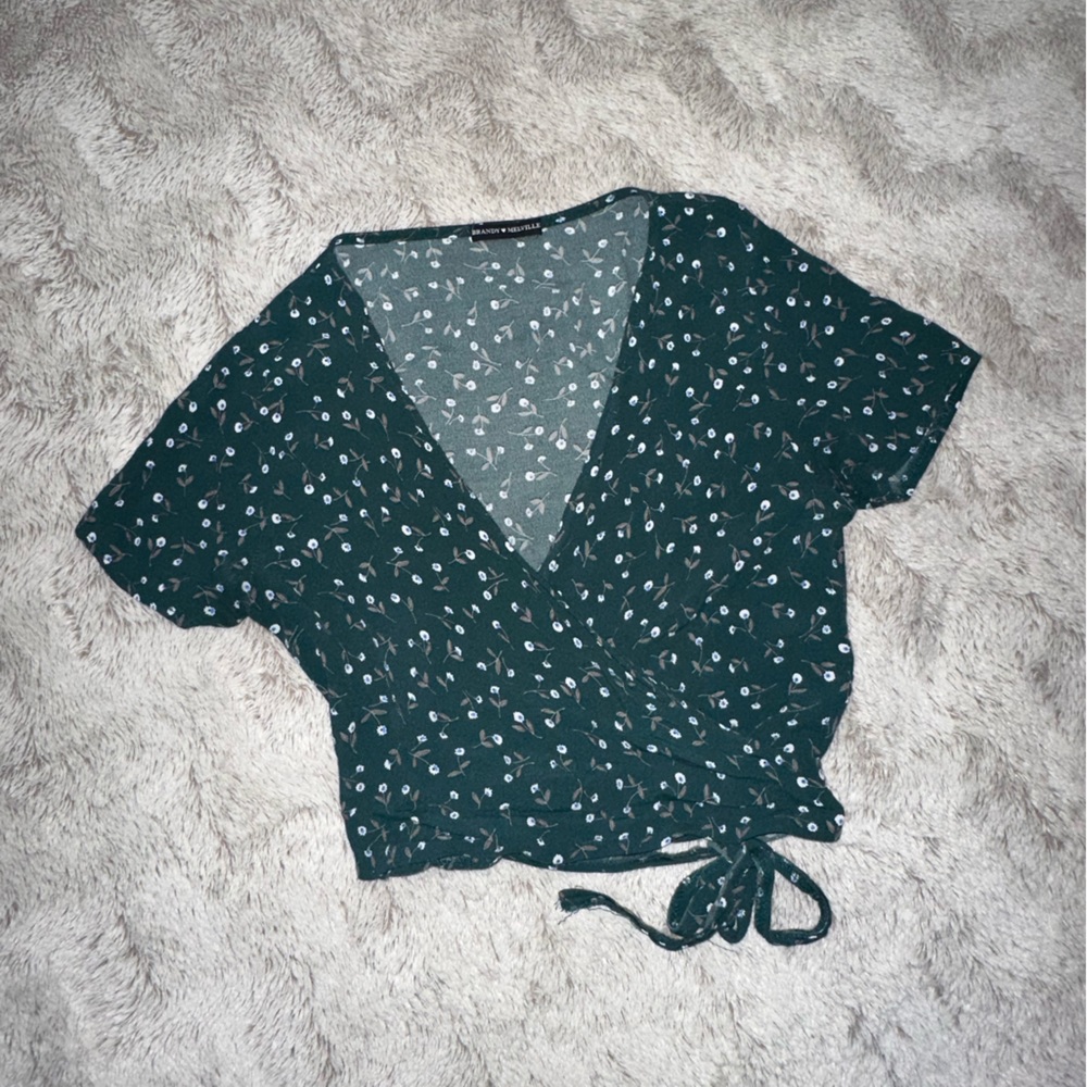 Brandy Melville Wrap Top Ditsy Floral